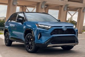 2024 Toyota RAV4 Hybrid XLE